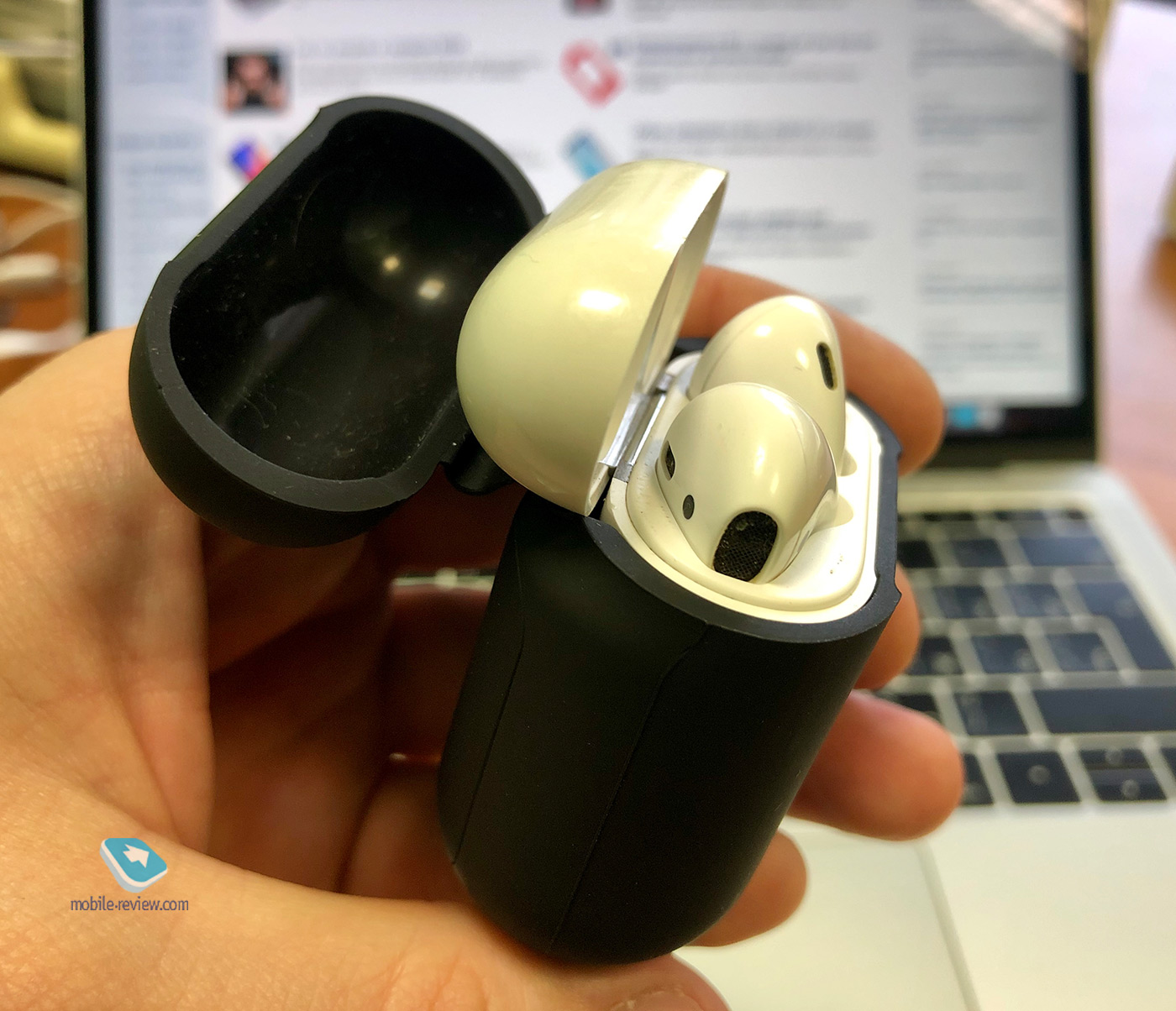 10   AirPods