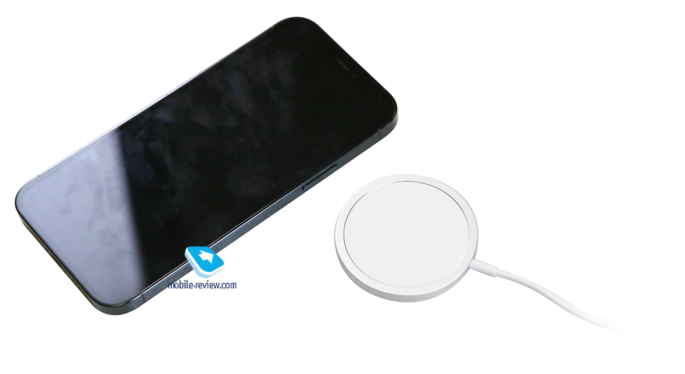 Apple MagSafe Wireless Charging Review