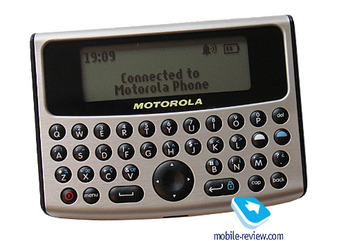Обзор Bluetooth-клавиатуры Motorola TXTR D7