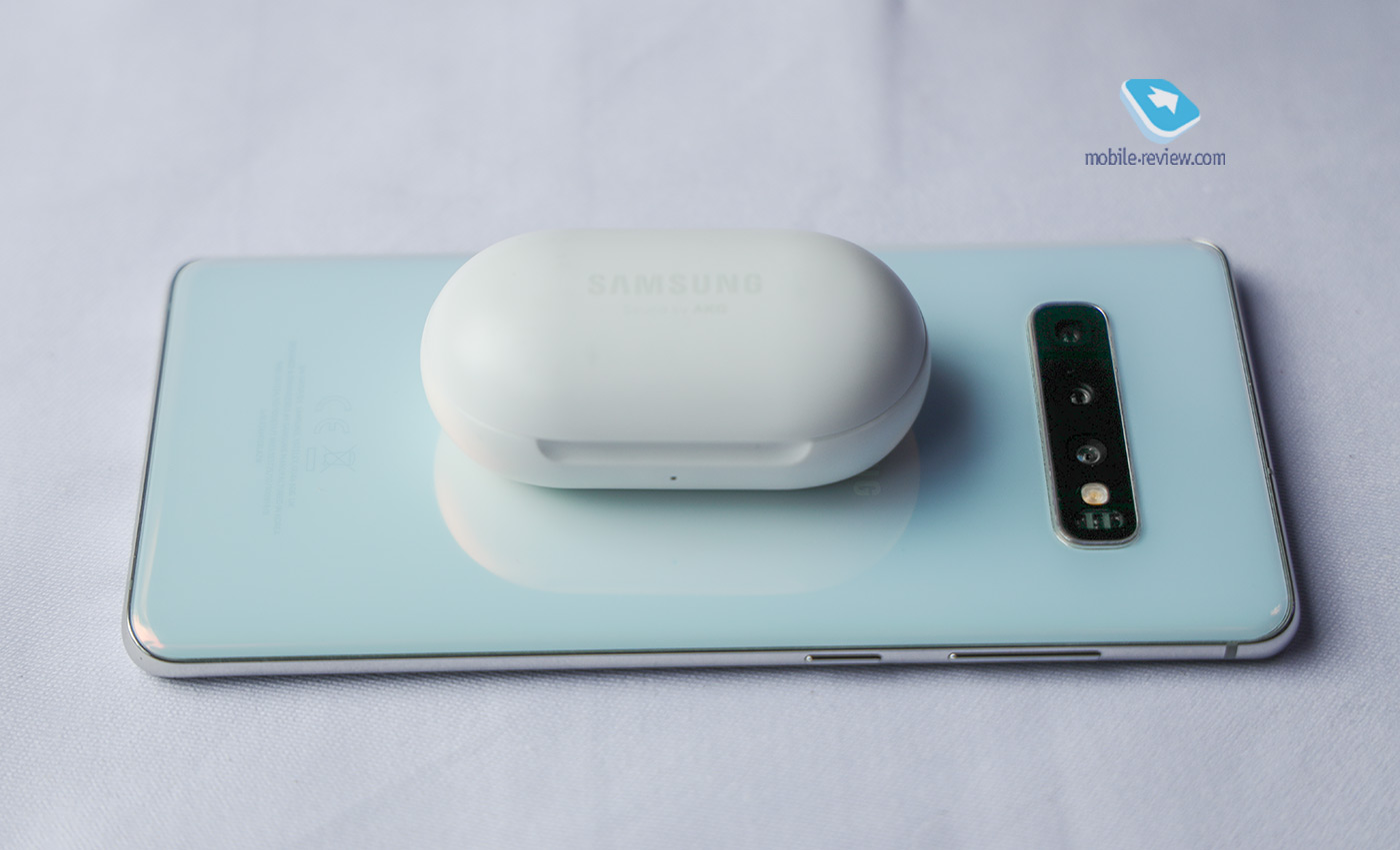 .    Apple AirPods  Samsung Galaxy Buds