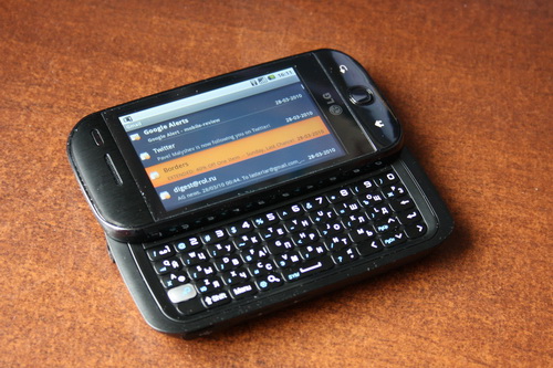 http://www.mobile-review.com/articles/2010/image/lg-gw620-1/pic02.jpg