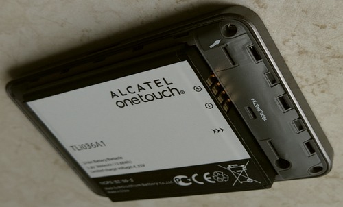  Alcatel Y900