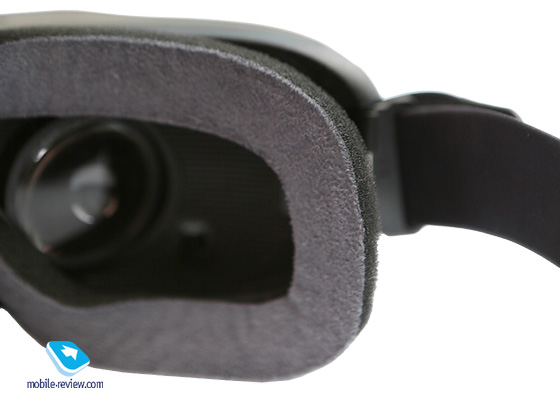    Samsung Gear VR 2015 