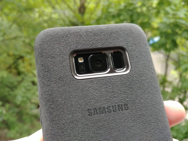  :   Samsung Galaxy S8+