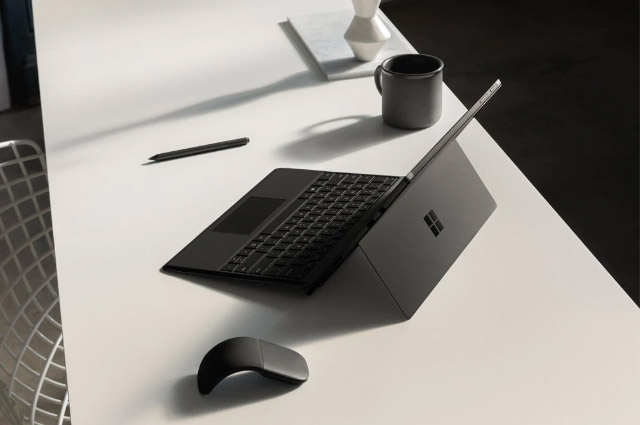   Microsoft Surface     MS