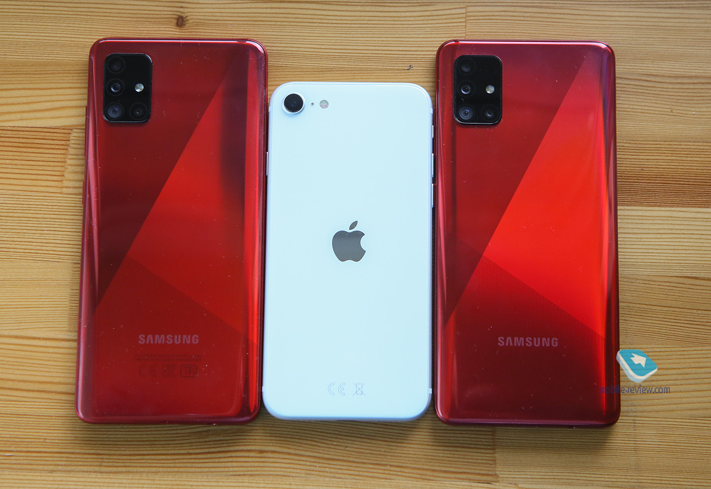 Buyer's guide. IPhone SE 2020 vs Galaxy A51 comparison
