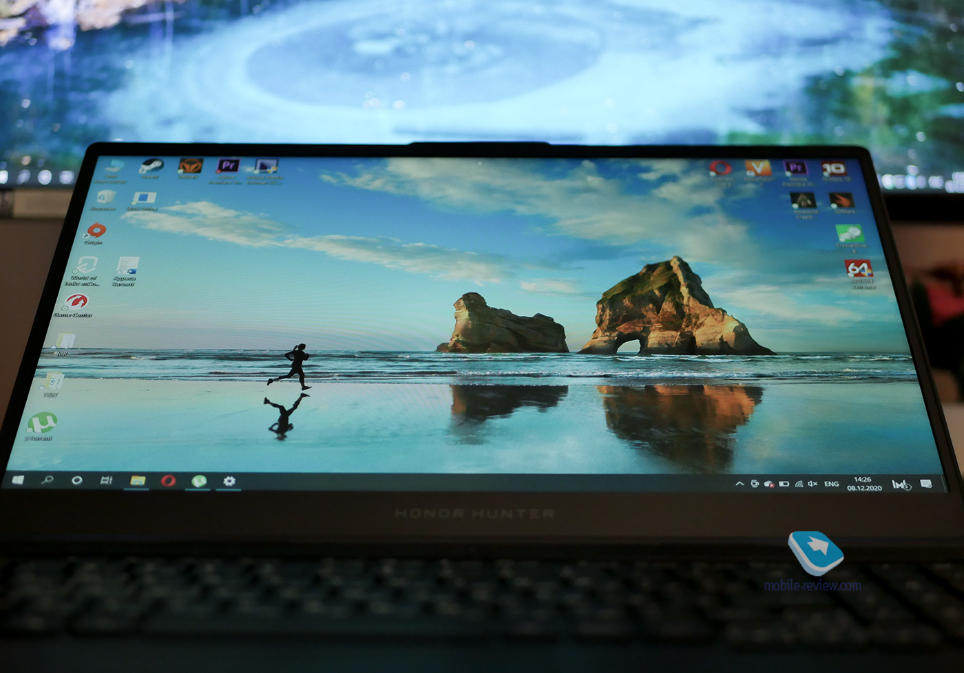 Honor Hunter V700 review: 18+ gaming laptop