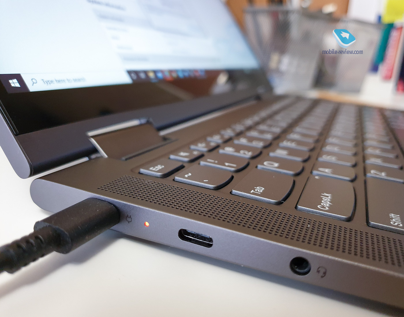 Lenovo Yoga C740-14IML Ultrabook: a good business option