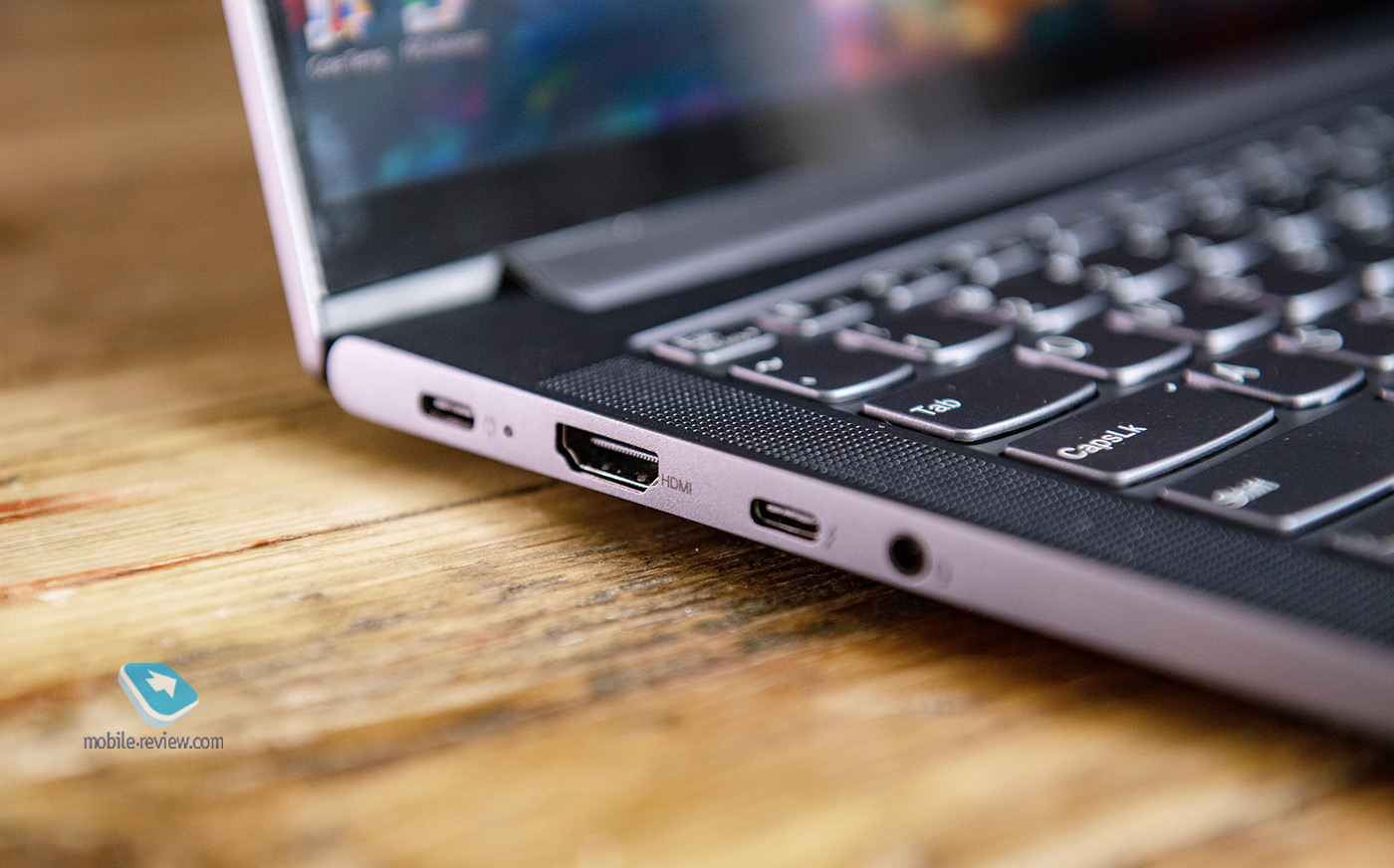Review Lenovo Yoga Slim 7 14 (14ARE05) Notebook
