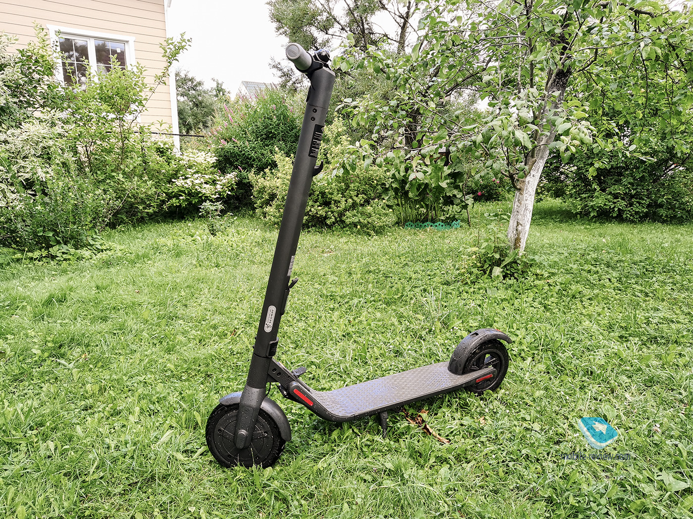 Review of the Ninebot-Segway KickScooter E22 electric scooter - post-quarantine device
