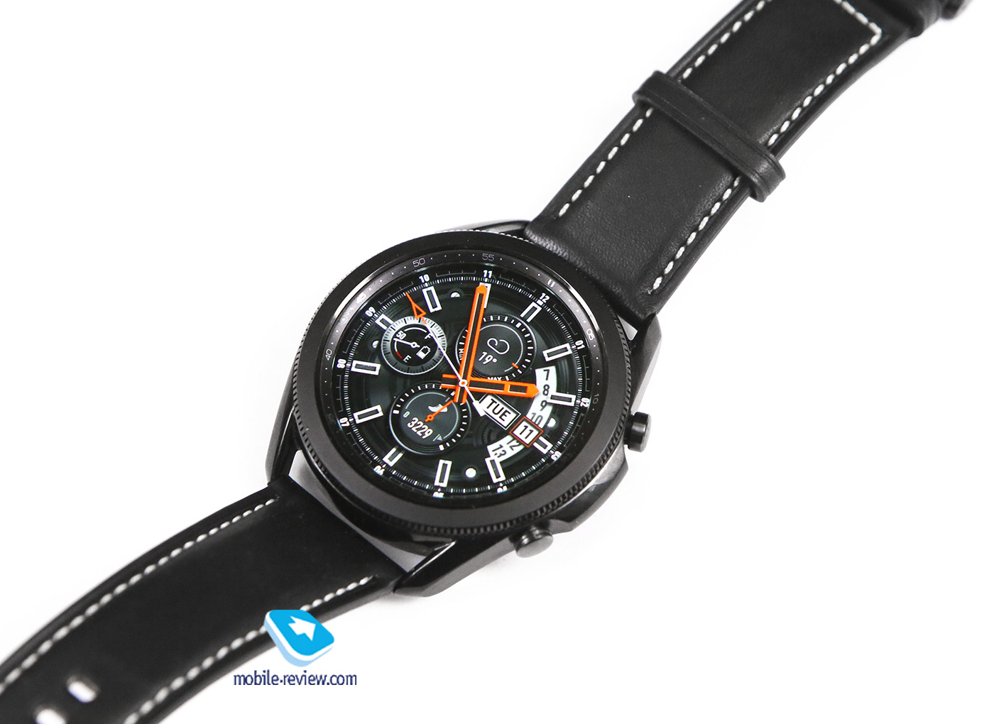 Samsung Galaxy Watch 3 (SM-R840 / SM-R850) first look