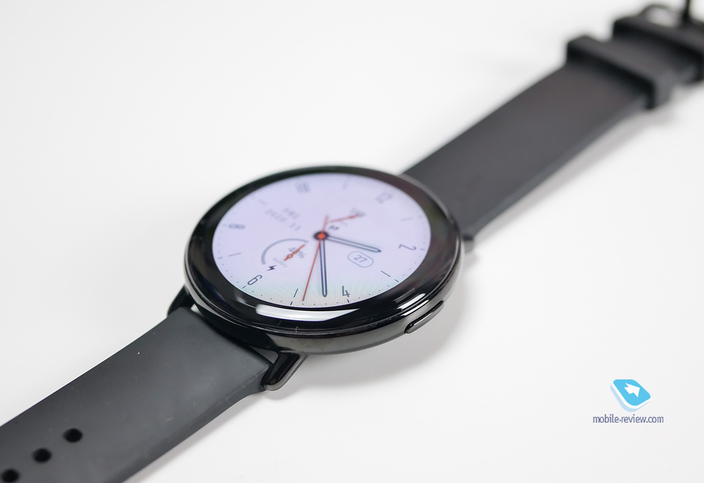 Review of premium smart watches ZEPP E: "We are in style"
