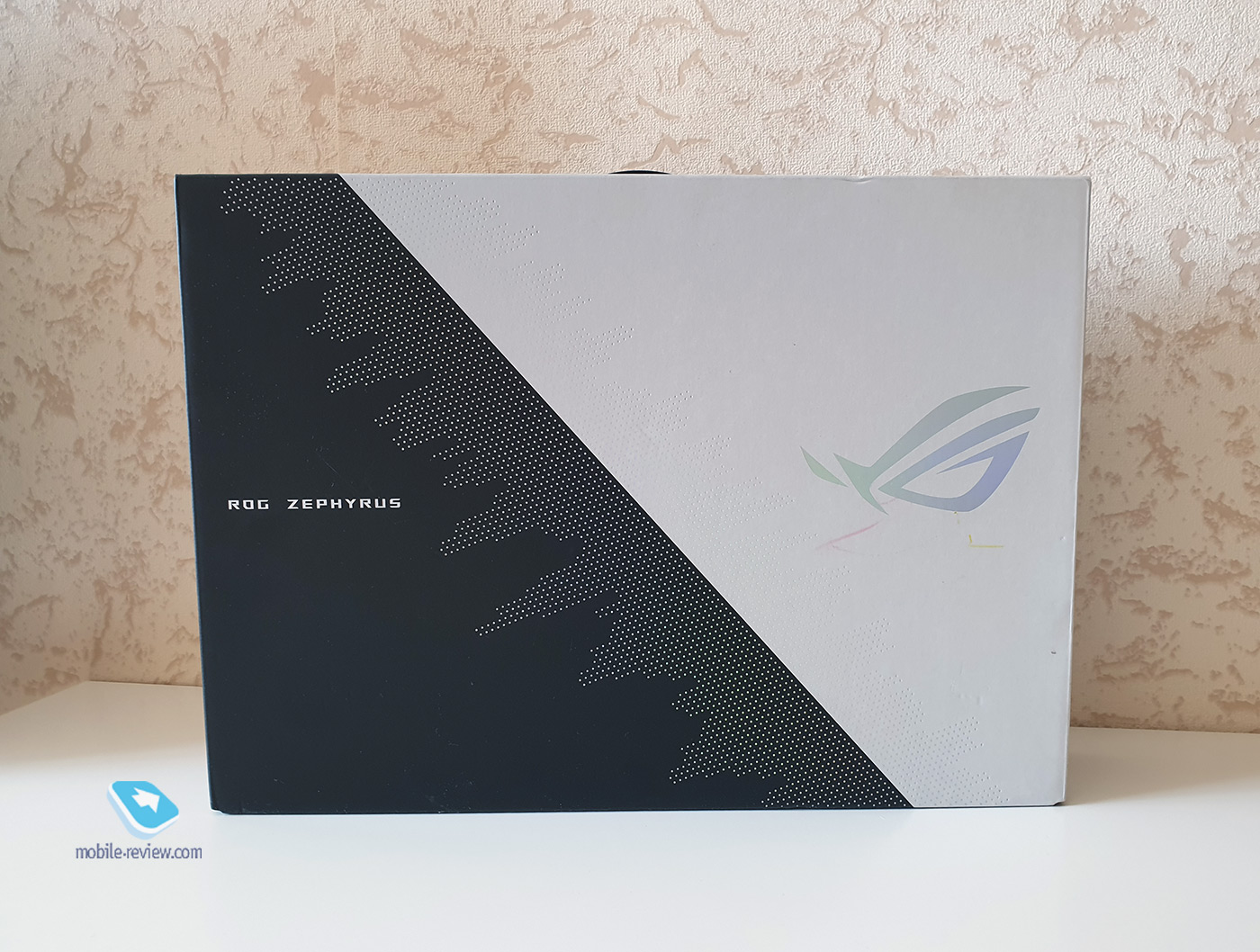 Asus Rog Zephyrus G15:  Nvidia + AMD  