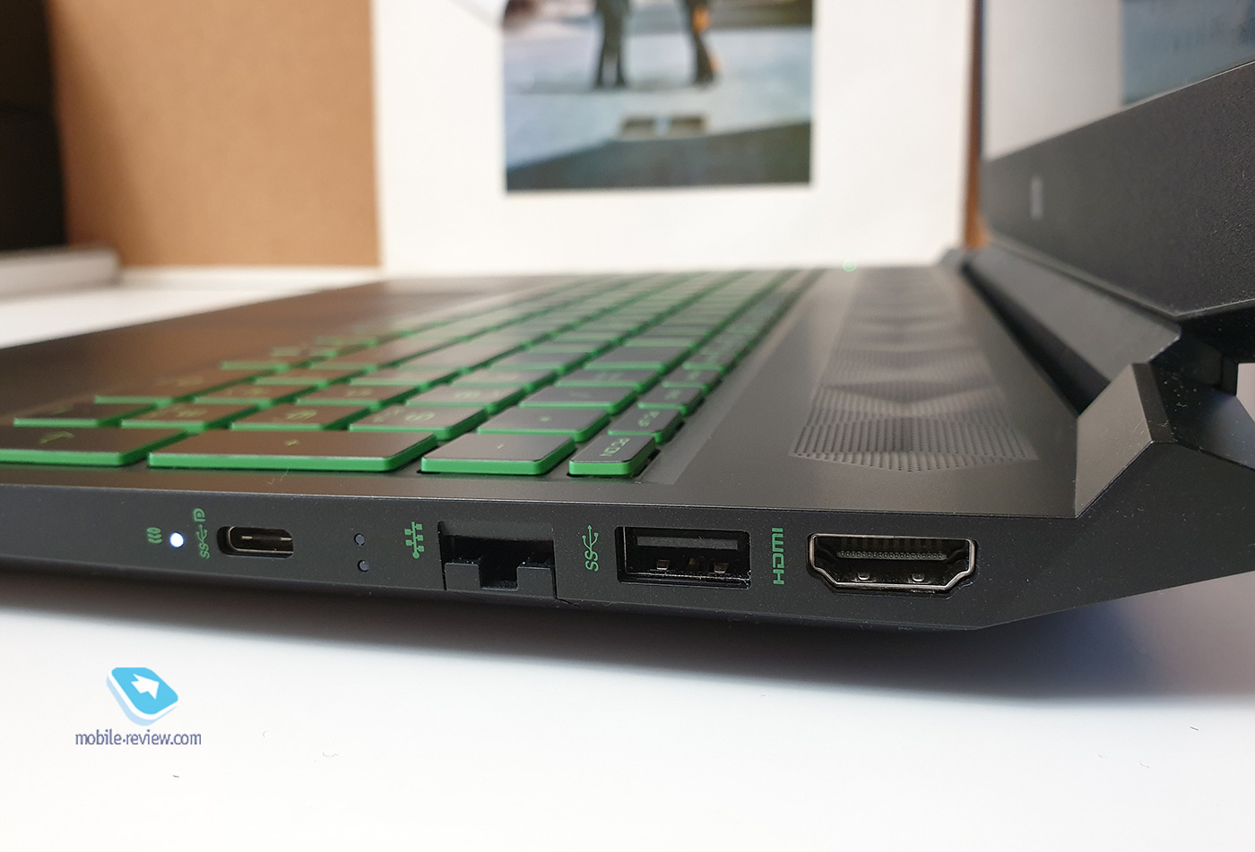 Affordable HP Pavilion Gaming 16 review: Cyberpunk 2077 at 60 fps