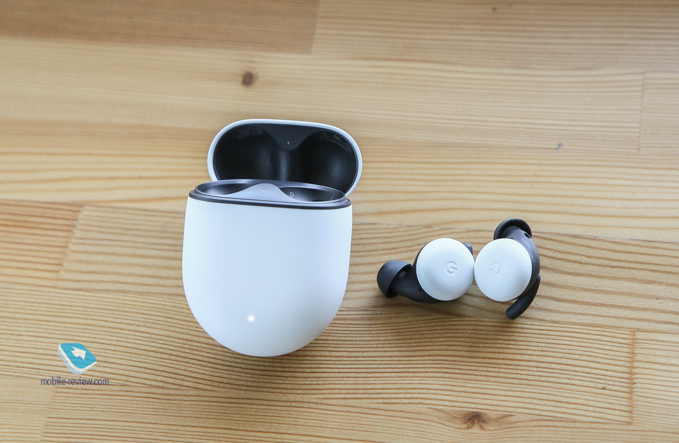 Google Pixel Buds (2020 or Buds 2) wireless earbuds review