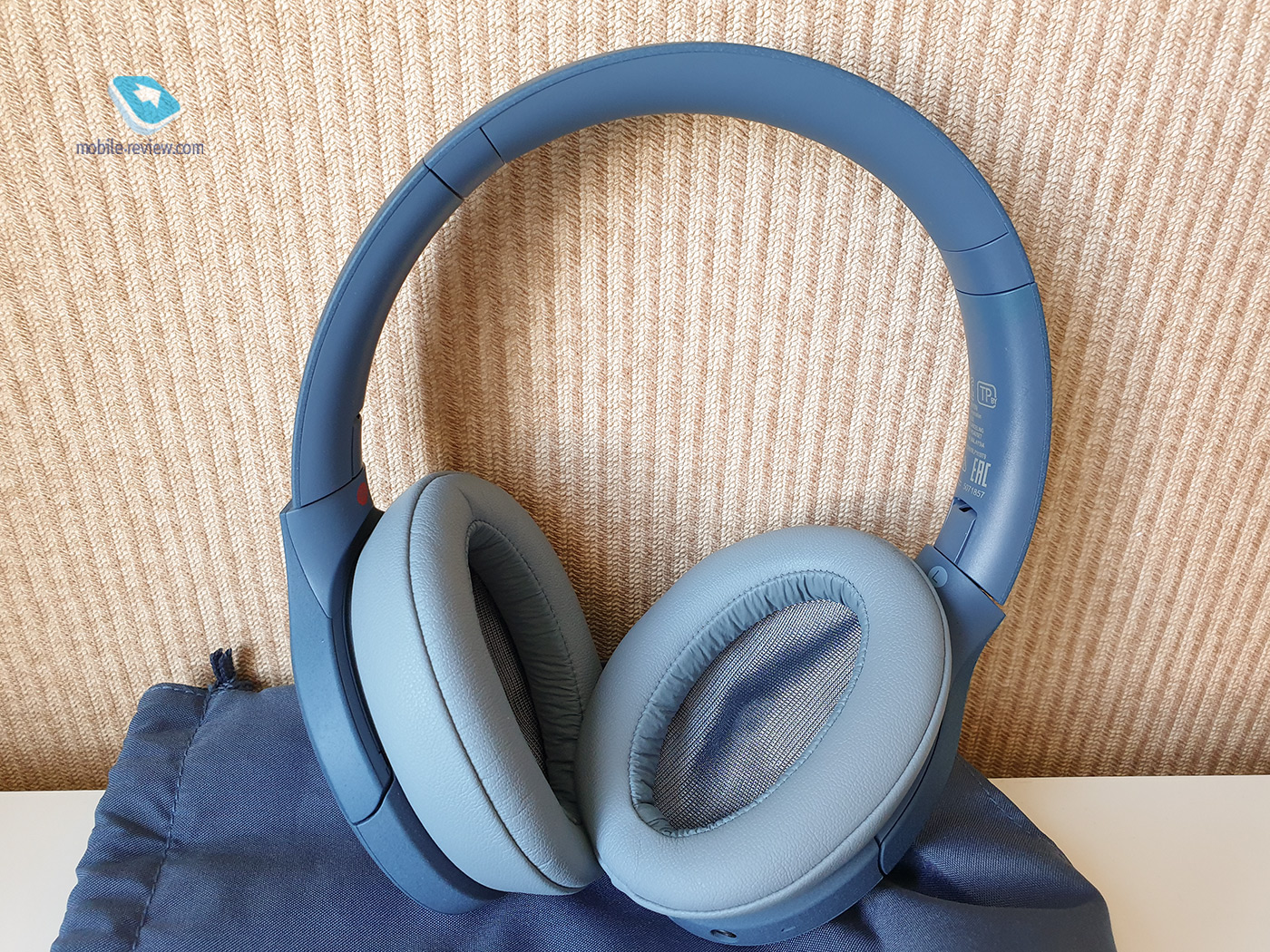Sony WH-H910N h.ear on 3 headphones: when beauty requires sacrifice