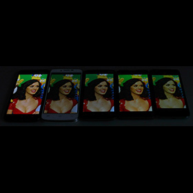 Фото экранов HTC Butterfly (слева), Explay HD, Highscreen Explosion, LG Optimus G и ZTE Grand Era (справа)