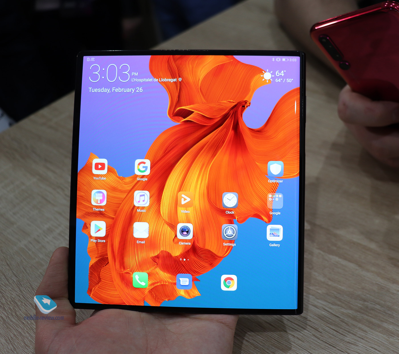 Flagships with flexible screens, the coming of the Galaxy Z Fold2 clones