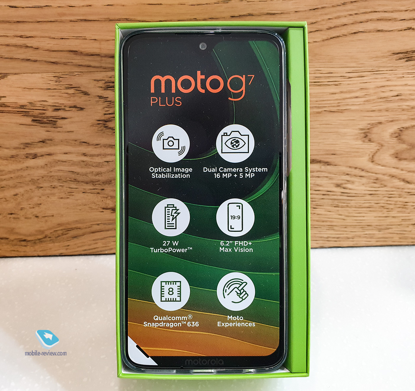  G-: Motorola G7 Plus 