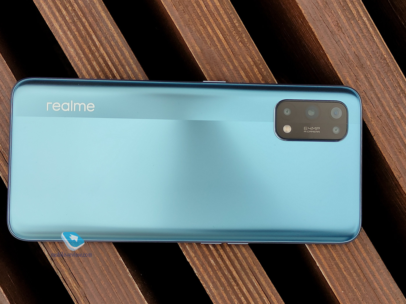 Smartphone review realme 7 Pro (RMX2170)