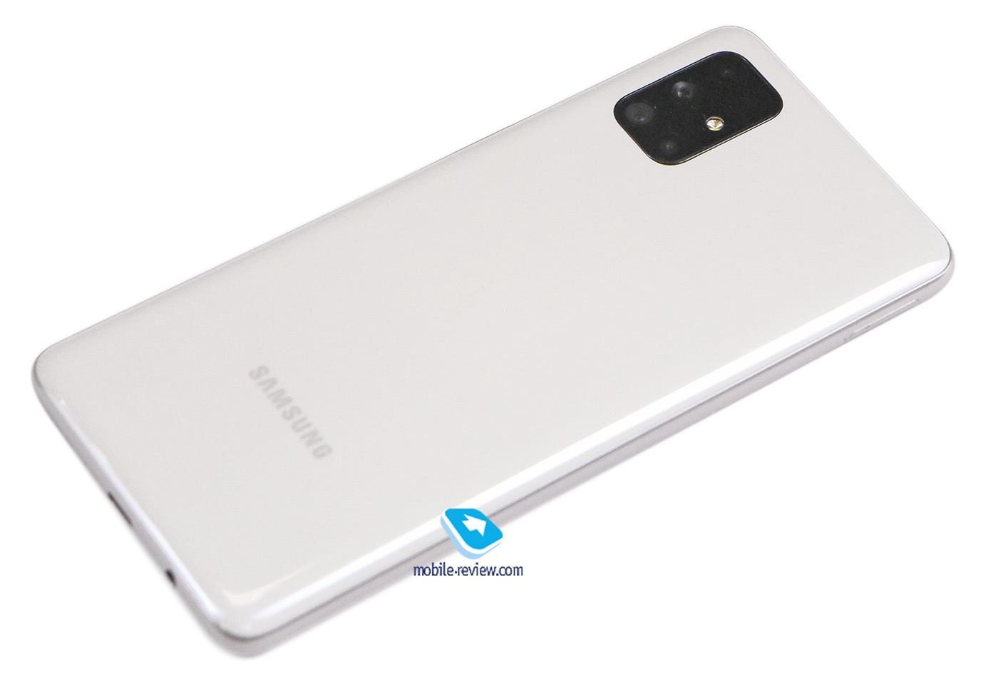 Samsung Galaxy M51 (SM-M515F / DS) smartphone review