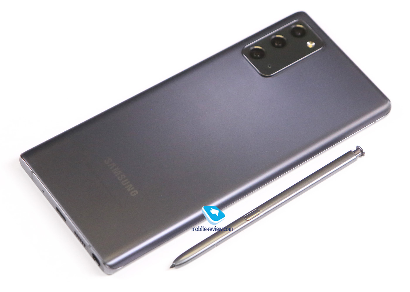 Review of the flagship Samsung Galaxy Note20 (SM-N980F / DS)