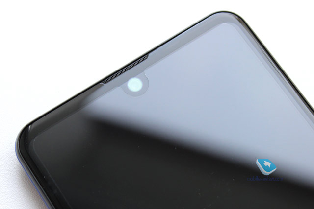 Sharp AQUOS R5G smartphone review