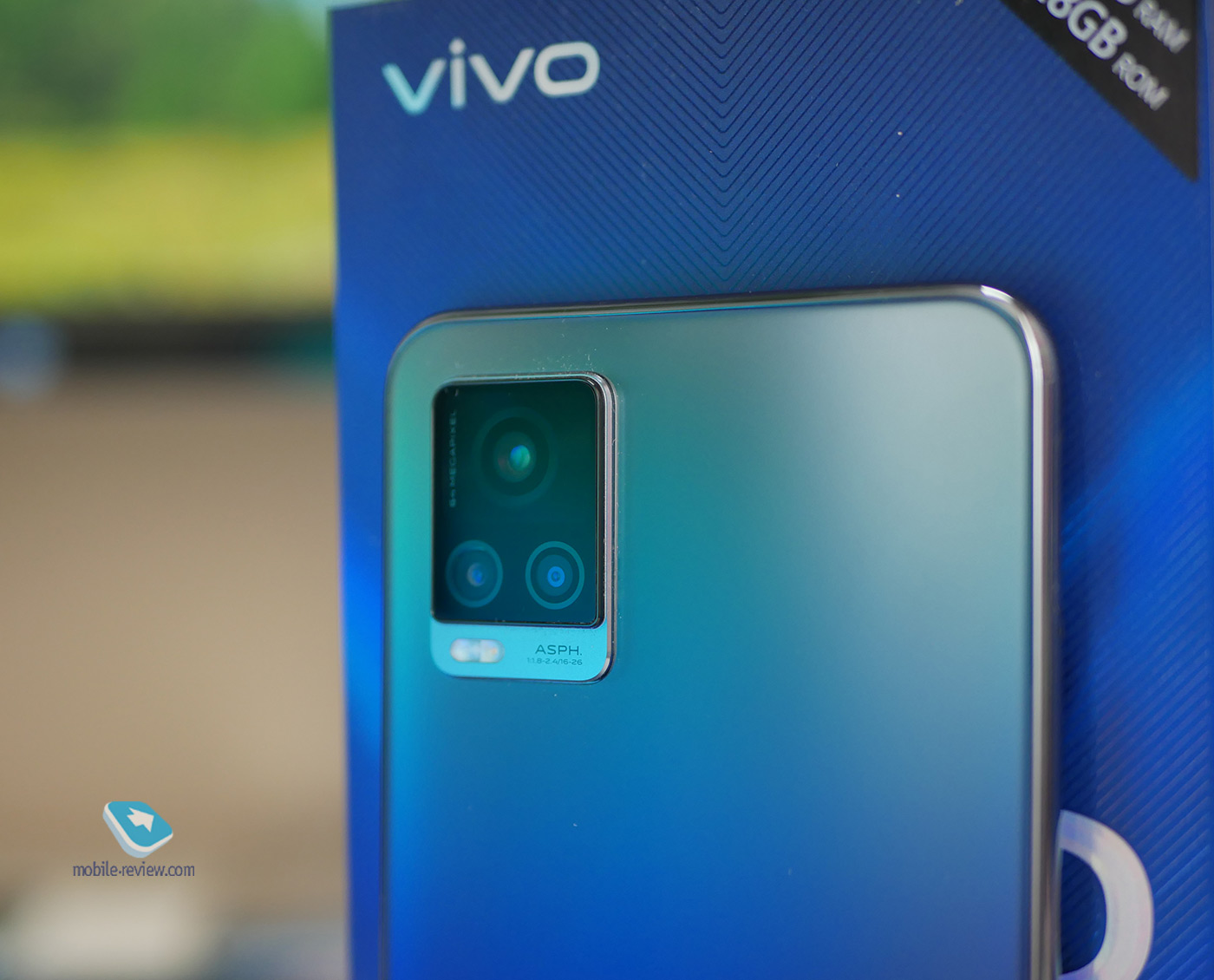 Vivo V20 review - taking selfies to the next level