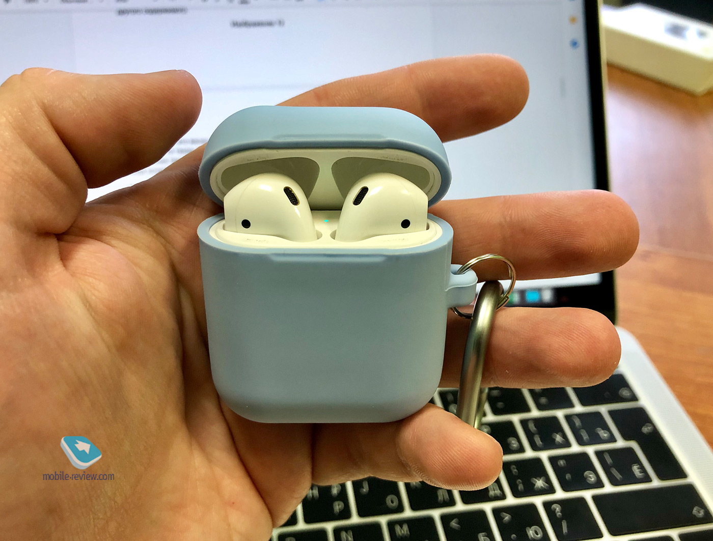 10   AirPods