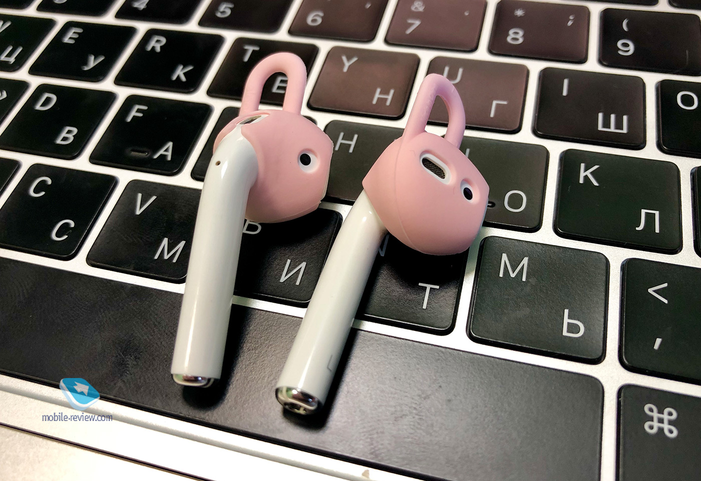 10   AirPods