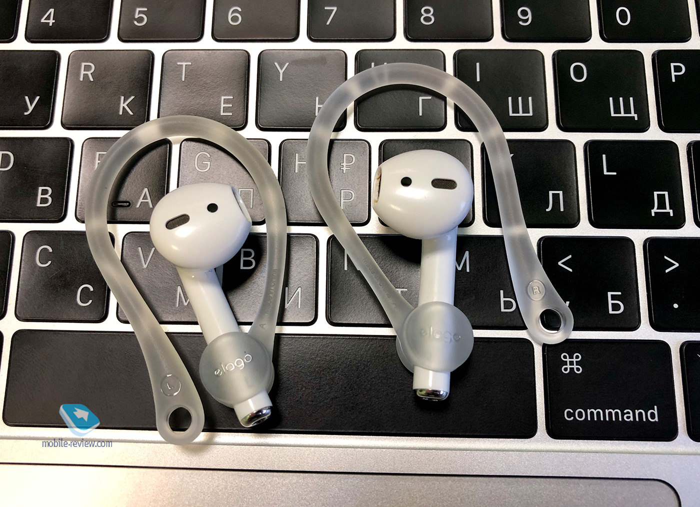 10   AirPods