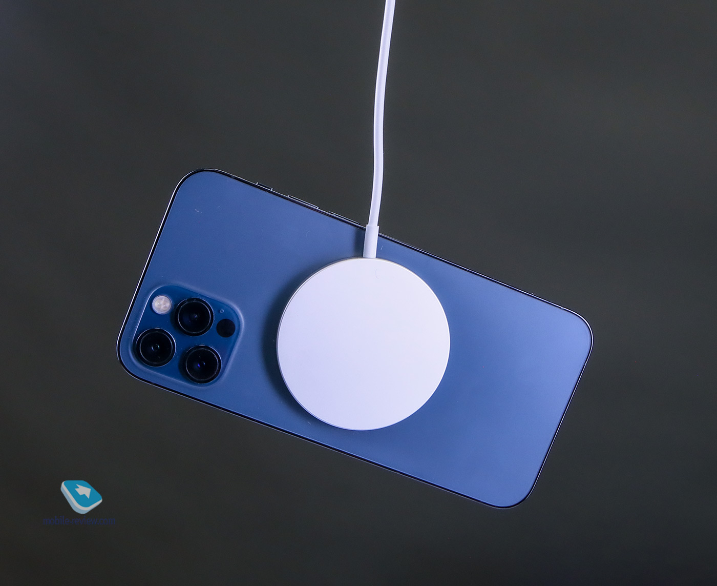    Apple MagSafe
