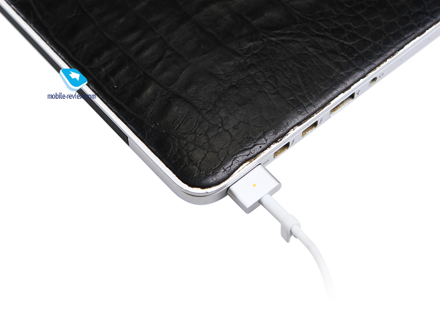    Apple MagSafe