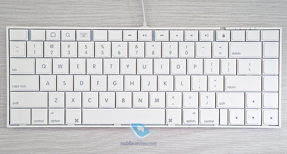 Macally Lightning Wired Keyboard for iPad and iPhone