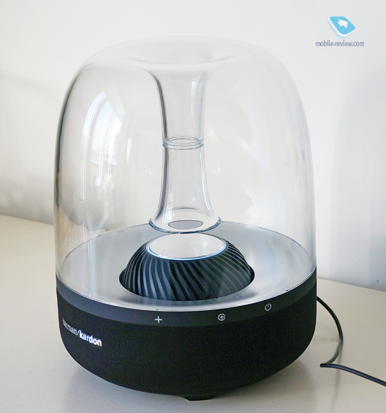 Harman/Kardon Aura