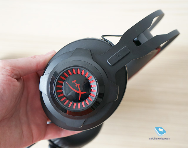   HyperX Cloud Revolver