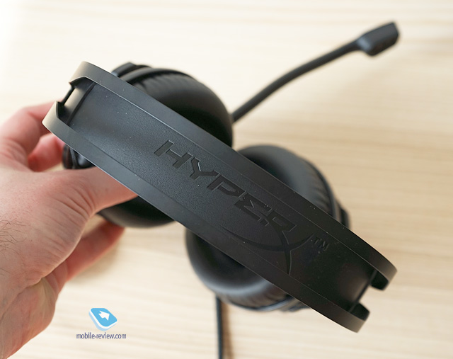   HyperX Cloud Revolver