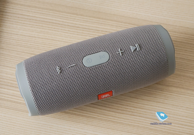 JBL Charge 3