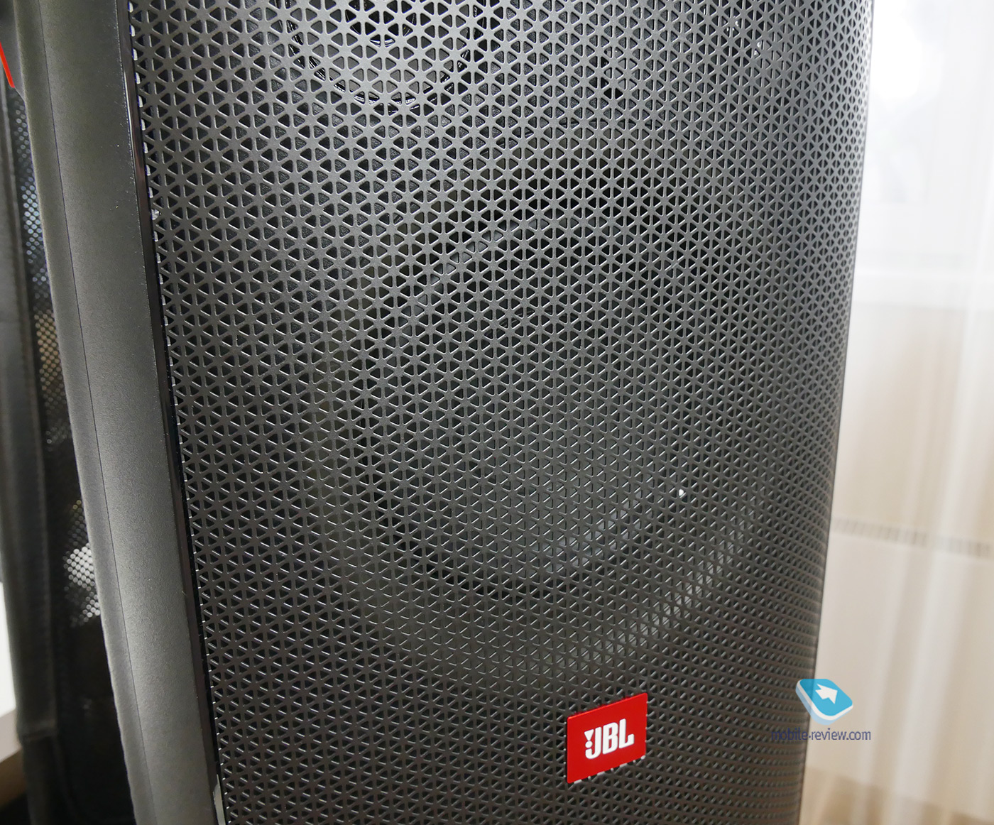   JBL Partybox 310   240 