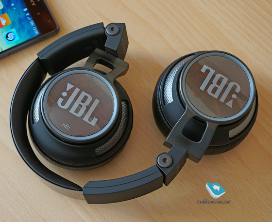  JBL Synchros S400BT