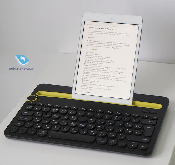 Macally Lightning Wired Keyboard for iPad and iPhone