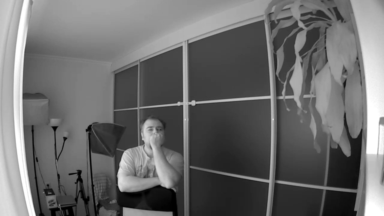 ����� IP/Wi-Fi-������ EZVIZ Mini Trooper