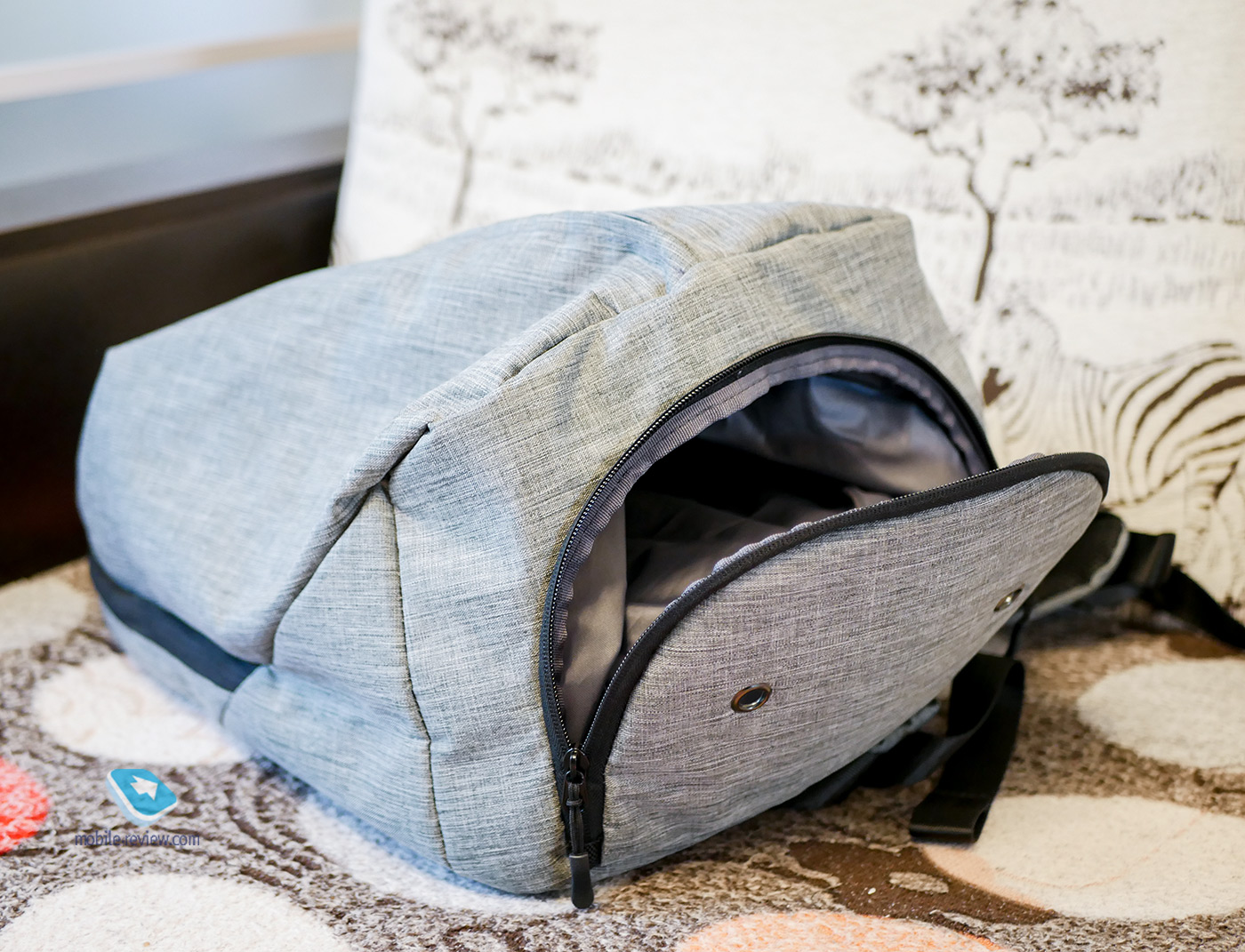 : JBL Under Armour, LG Xboom WK7Y  Neovima Neobackpack 2