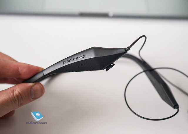 Plantronics BackBeat 100