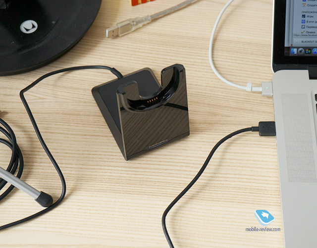 Plantronics Voyager Focus UC