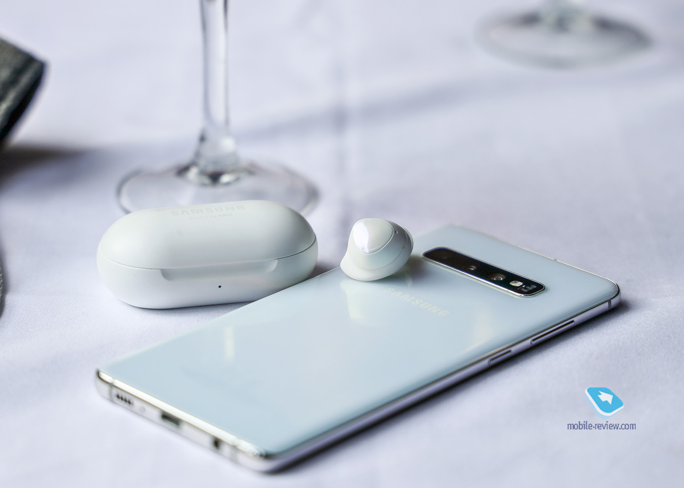 Samsung Galaxy Buds (SM-R170)