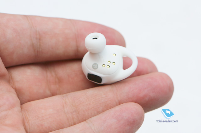 Samsung Gear IconX (SM-R150)