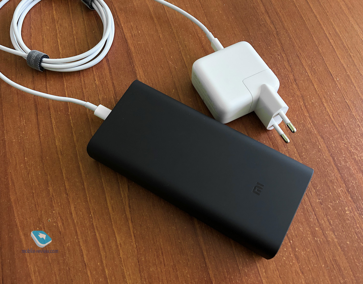  Xiaomi Powerbank 3 Pro (20000 ):    