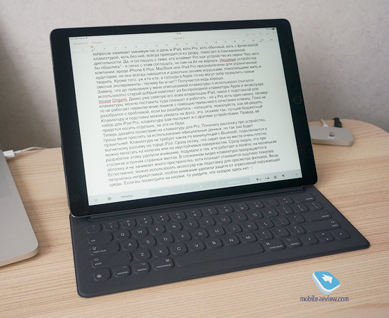 Apple Smart Keyboard  iPad Pro