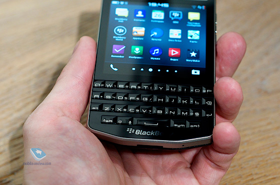 Blackberry Porsche Design P9983